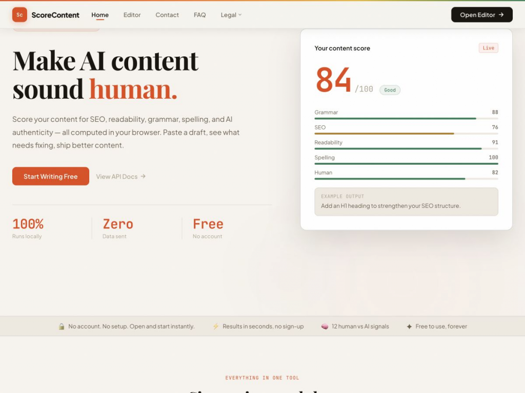 نمای صفحه اصلی ScoreContent با تیتر Make AI content sound human، دکمه شروع و کارت امتیاز محتوا.